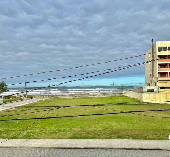 Casa 02 dormitórios sendo 01 suíte, Pé na Areia Araça Capão da Canoa: 7ª foto da galeria de imagens do imóvel