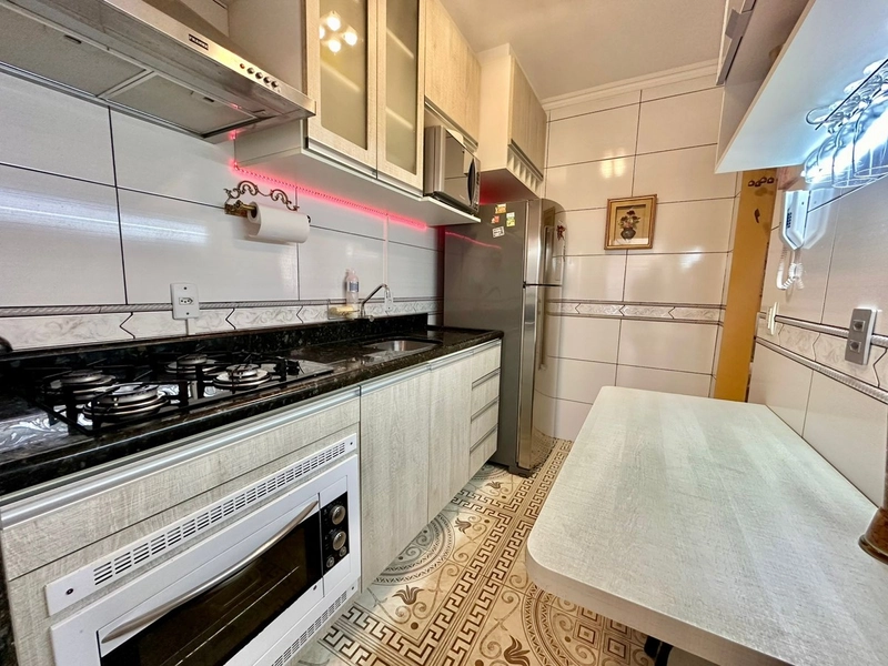 Apartamento com 2 domitórios junto a praça Flavio Boianovisk: 8ª foto da galeria de imagens do imóvel