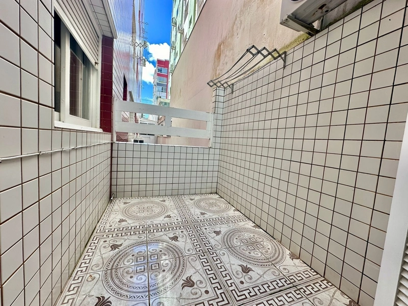 Apartamento com 2 domitórios junto a praça Flavio Boianovisk: 15ª foto da galeria de imagens do imóvel