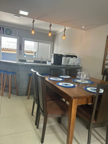 Casa 02 suítes em Noiva do mar para locação temporada: 3ª foto da galeria de imagens do imóvel