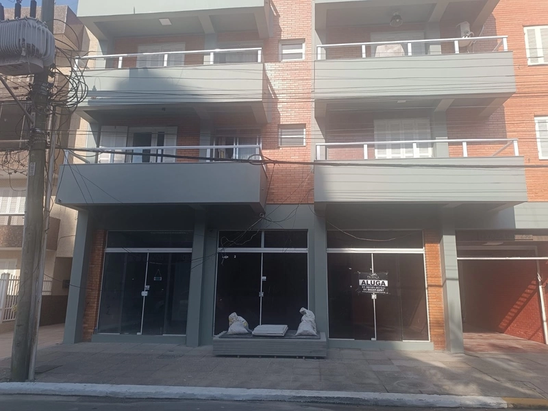 Excelente loja comercial ótima localização centro Capão da Canoa.: 18ª foto da galeria de imagens do imóvel