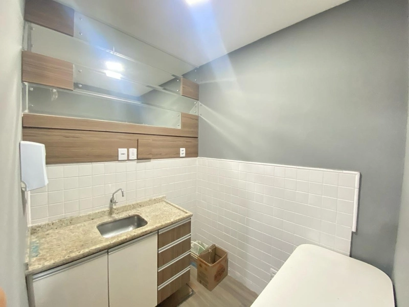 Excelente loja comercial ótima localização centro Capão da Canoa.: 6ª foto da galeria de imagens do imóvel