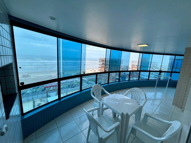Oportunidade Apartamento 02 dormitórios com linda vista para Mar: 1ª foto da galeria de imagens do imóvel