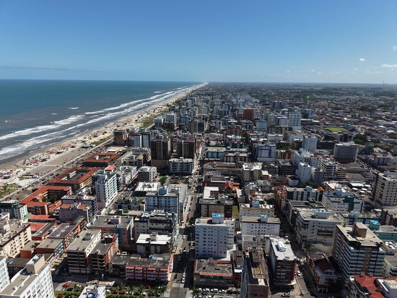 Apartamento de 3 Dormitórios com vista Mar Centro Capão da Canoa.: 24ª foto da galeria de imagens do imóvel