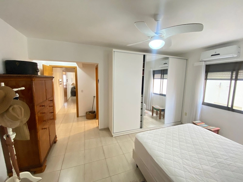 Apartamento 02 dormitórios com sacada de frente em zona nobre de Capão: 18ª foto da galeria de imagens do imóvel
