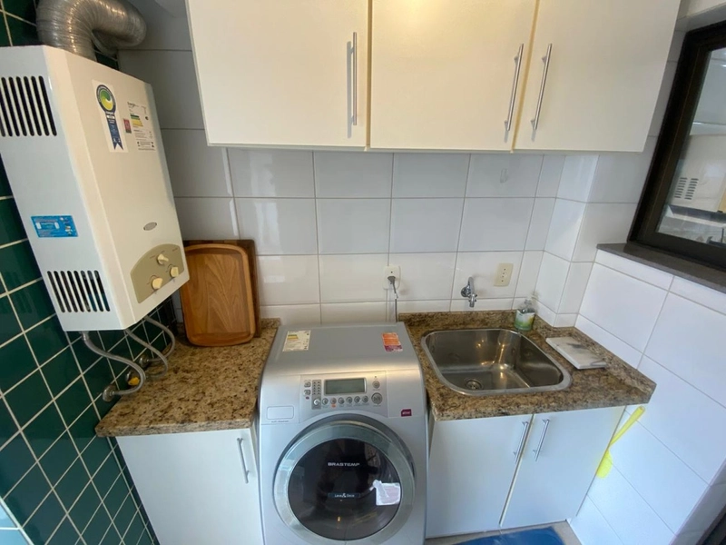 Apartamento 02 dormitórios com sacada de frente em zona nobre de Capão: 7ª foto da galeria de imagens do imóvel