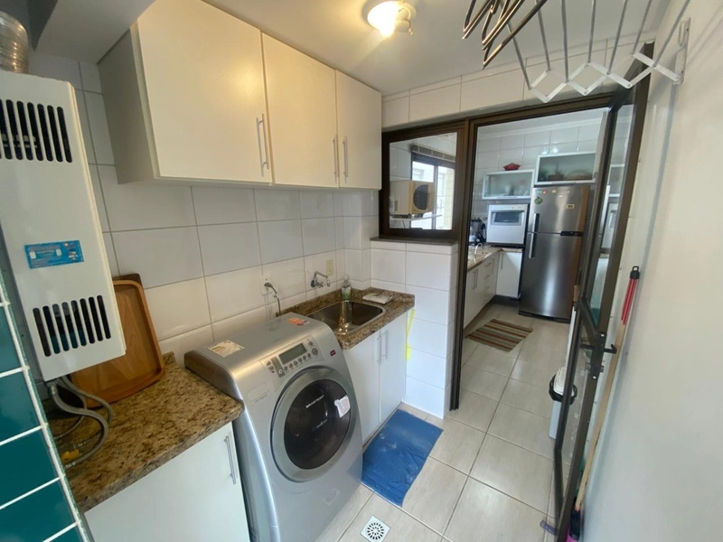 Apartamento 02 dormitórios com sacada de frente em zona nobre de Capão: 13ª foto da galeria de imagens do imóvel