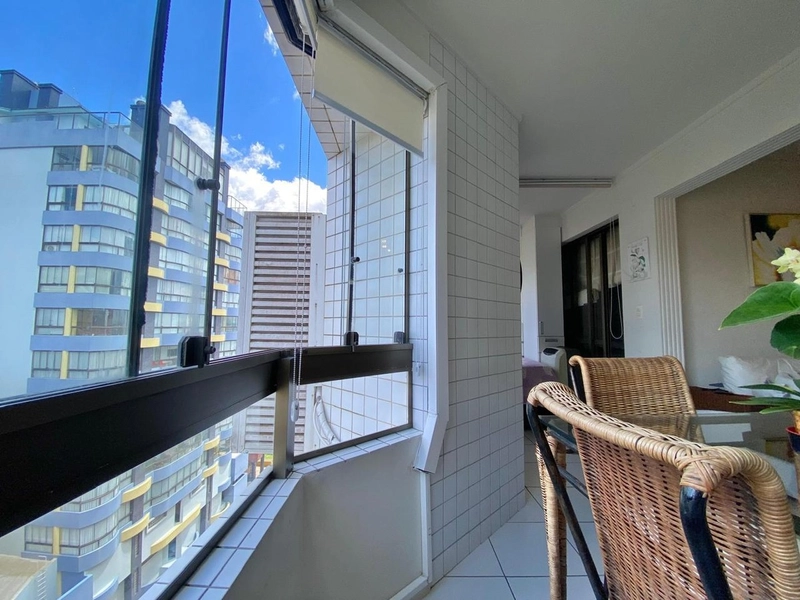 Apartamento com sacada de frente de 1 dormitório: 5ª foto da galeria de imagens do imóvel