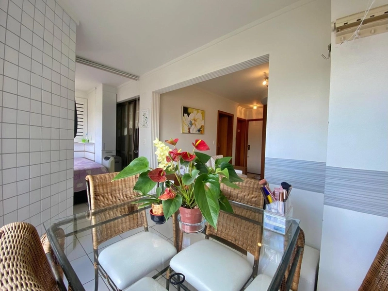 Apartamento com sacada de frente de 1 dormitório: 6ª foto da galeria de imagens do imóvel