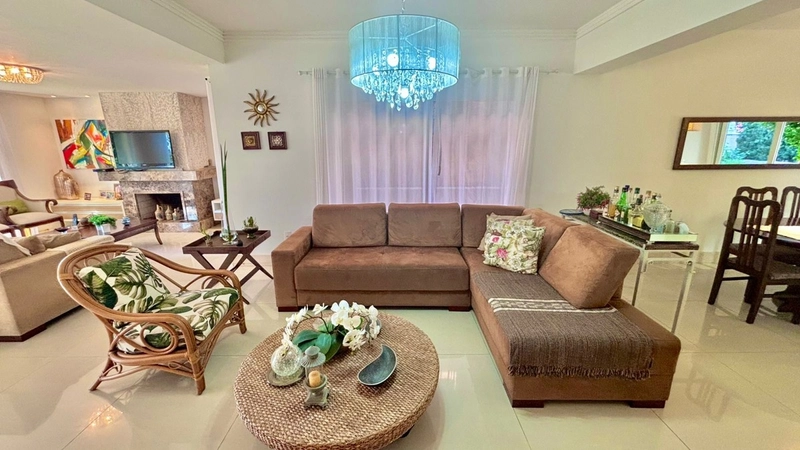 Sobrado 05 Dormitórios 02 suítes Condado de Capão Capão da Canoa: 12ª foto da galeria de imagens do imóvel