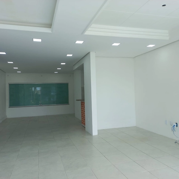 Loja Comercial em Xangri-lá, excelente ponto comercial 130 m²: 9ª foto da galeria de imagens do imóvel