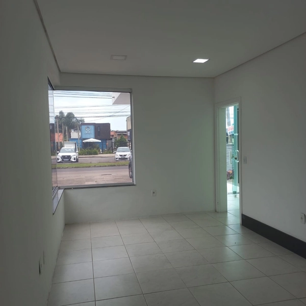 Loja Comercial em Xangri-lá, excelente ponto comercial 130 m²: 2ª foto da galeria de imagens do imóvel