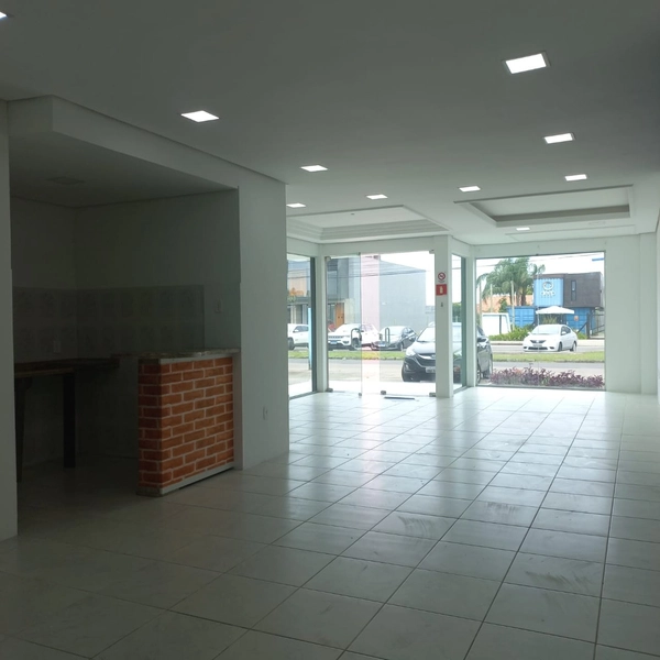 Loja Comercial em Xangri-lá, excelente ponto comercial 130 m²: 4ª foto da galeria de imagens do imóvel