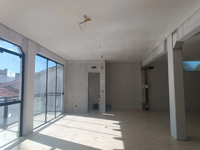 Excelente Prédio Comercial com ótima localização e fluxo de pessoas: 4ª foto da galeria de imagens do imóvel