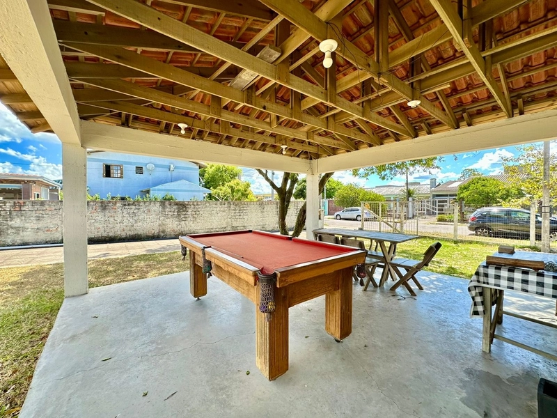 Casa amplo pátio, 02 dormitórios 01 suíte, quiosque com churrasqueira: 2ª foto da galeria de imagens do imóvel