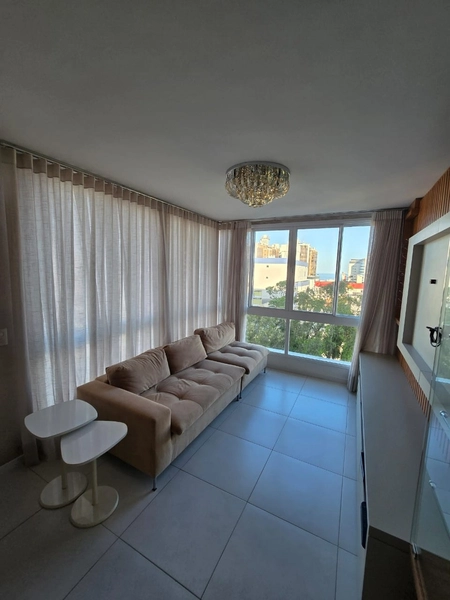 Apartamento 02 dormitórios um suíte, climatizado no  Centro de Capão