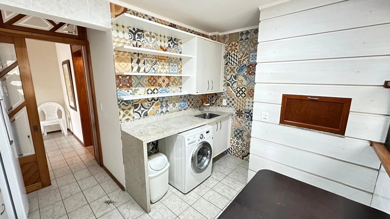 APARTAMENTO DE FRENTE PARA PRAÇA FLÁVIO BOIANOVSKI: 15ª foto da galeria de imagens do imóvel
