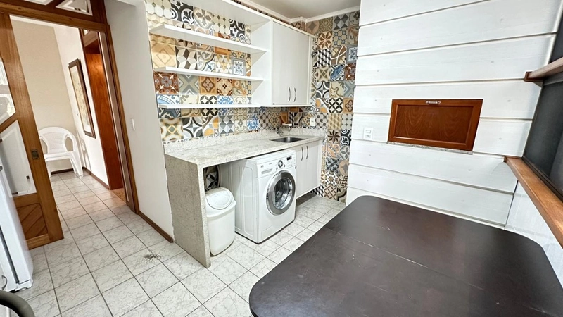 APARTAMENTO DE FRENTE PARA PRAÇA FLÁVIO BOIANOVSKI: 14ª foto da galeria de imagens do imóvel