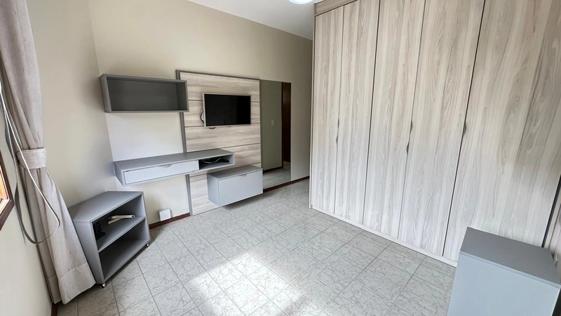 APARTAMENTO DE FRENTE PARA PRAÇA FLÁVIO BOIANOVSKI: 23ª foto da galeria de imagens do imóvel