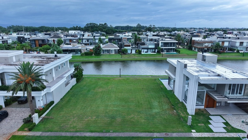 02 Terrenos Beira Lago - Cond Fechado - Capão Ilhas - Capão da Canoa: 1ª foto da galeria de imagens do imóvel