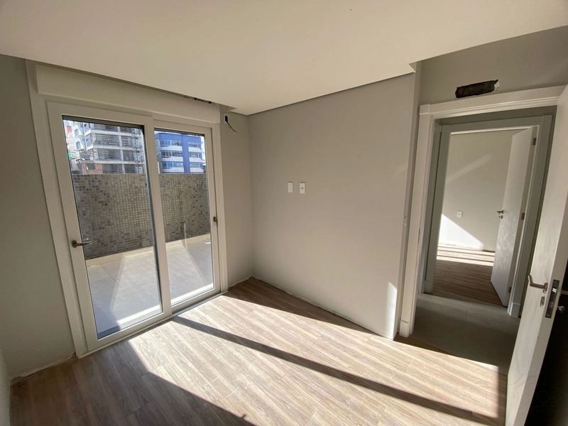 Apartamento de 2 Dormitórios  Com terraço ( Zona Nova ): 12ª foto da galeria de imagens do imóvel