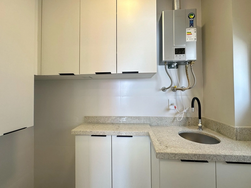 Apartamento de 3 Dormitórios Bairro Novegantes: 13ª foto da galeria de imagens do imóvel