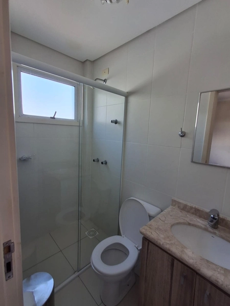 Apartamento de frente, 2 dormitórios, centro de Capão da Canoa.: 21ª foto da galeria de imagens do imóvel