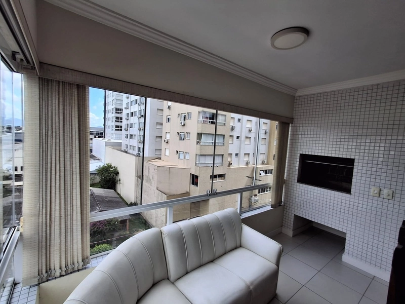 Apartamento de frente, 2 dormitórios, centro de Capão da Canoa.: 5ª foto da galeria de imagens do imóvel