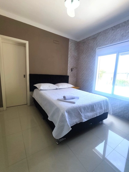 Casa Térrea 4 Dormitórios Condomínio Dubai Resort: 2ª foto da galeria de imagens do imóvel