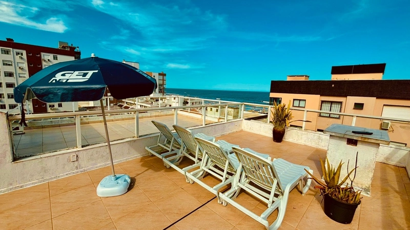 Cobertura 5 Dormitórios com vista mar!!