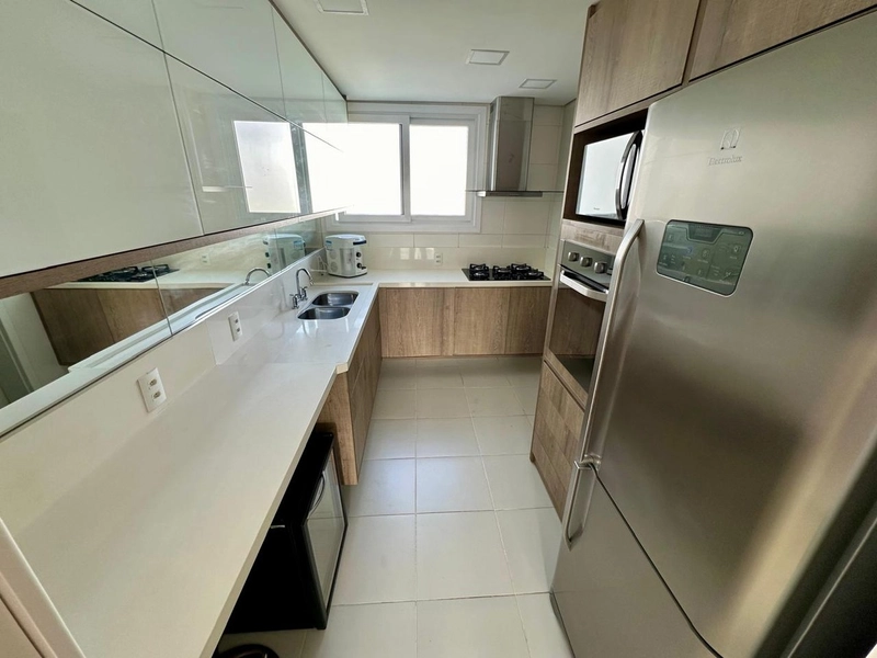 CASA EM CONDOMINIO FECHADO - 4 DORMITORIOS: 14ª foto da galeria de imagens do imóvel