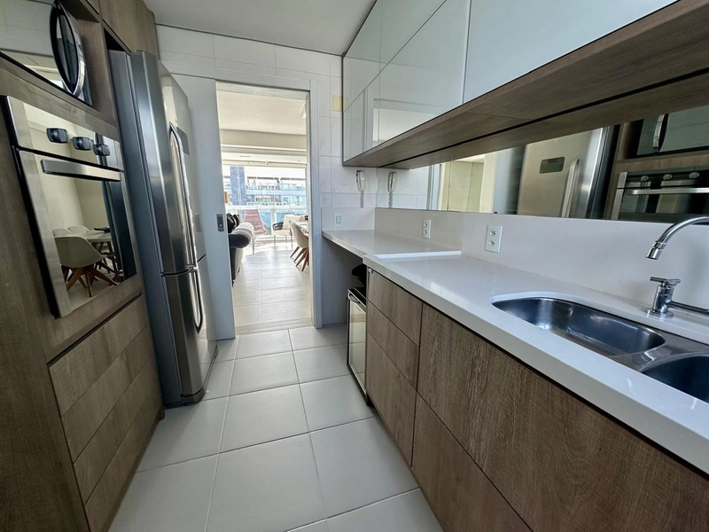 CASA EM CONDOMINIO FECHADO - 4 DORMITORIOS: 15ª foto da galeria de imagens do imóvel