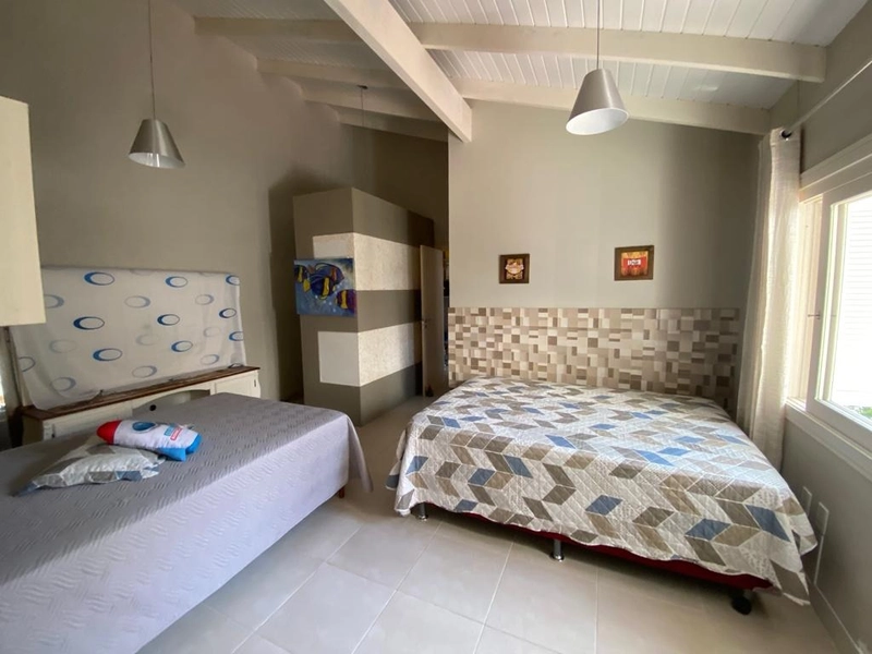 LINDA CASA COM PISCINA - 4 QUARTOS: 7ª foto da galeria de imagens do imóvel