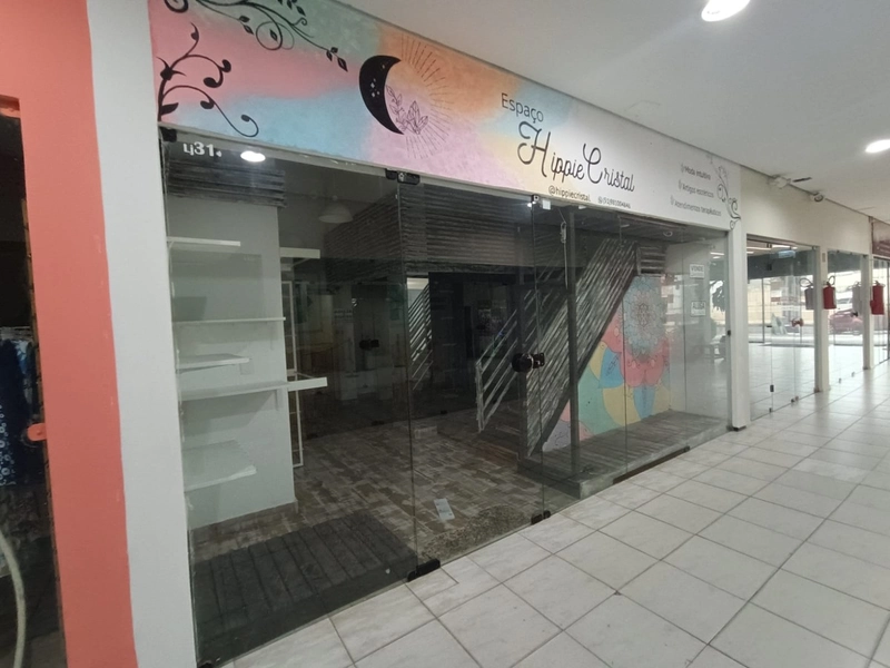Loja comercial localizada no Shopping Sunset Boulevard Centro Capão: 15ª foto da galeria de imagens do imóvel