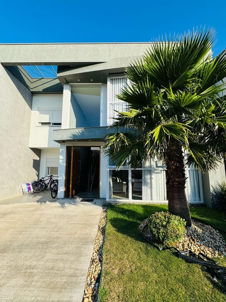 Casas à venda em Xangri-Lá, Condomínio Blue Centro: 1ª foto da galeria de imagens do imóvel