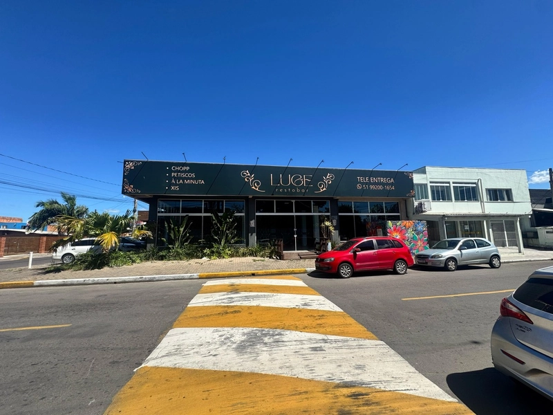 Loja comercial de esquina com 300m² ideal para Restaurante: 5ª foto da galeria de imagens do imóvel