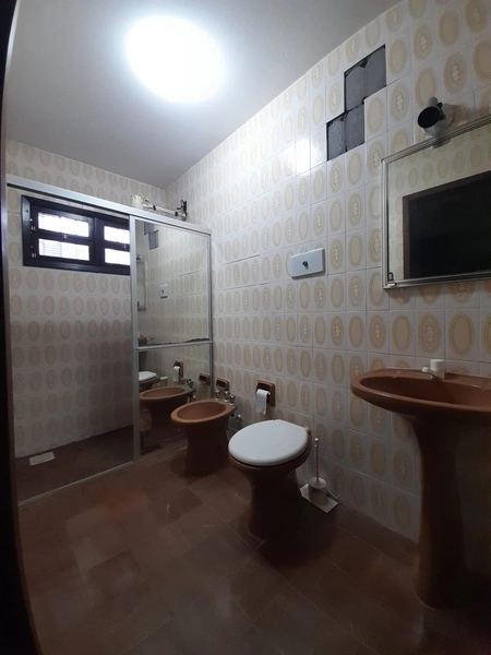 Casa Comercial com 03 dormitórios em excelente localização.: 7ª foto da galeria de imagens do imóvel