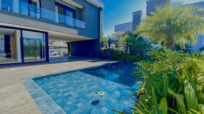 Mansão de esquina em condomínio luxuoso de Capão da Canoa!: 25ª foto da galeria de imagens do imóvel