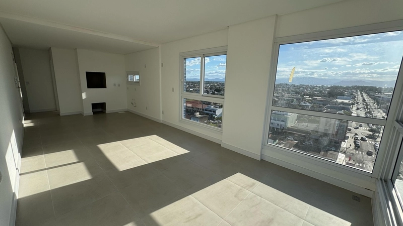 Apartamento de 3 Dormitórios vista mar e serra: 3ª foto da galeria de imagens do imóvel