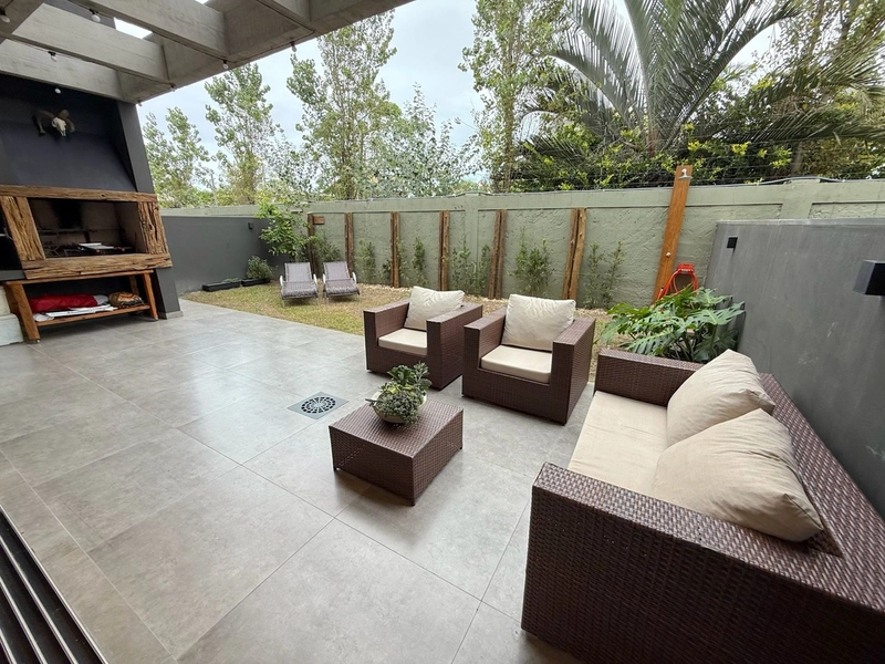 Sobrado à venda em Xangri-Lá, Condomínio Sunset Centro: 9ª foto da galeria de imagens do imóvel