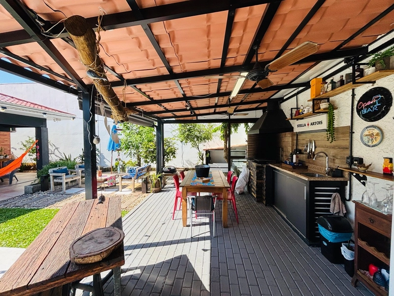 Excelente Casa à venda no centro da praia de Xangri-lá: 38ª foto da galeria de imagens do imóvel