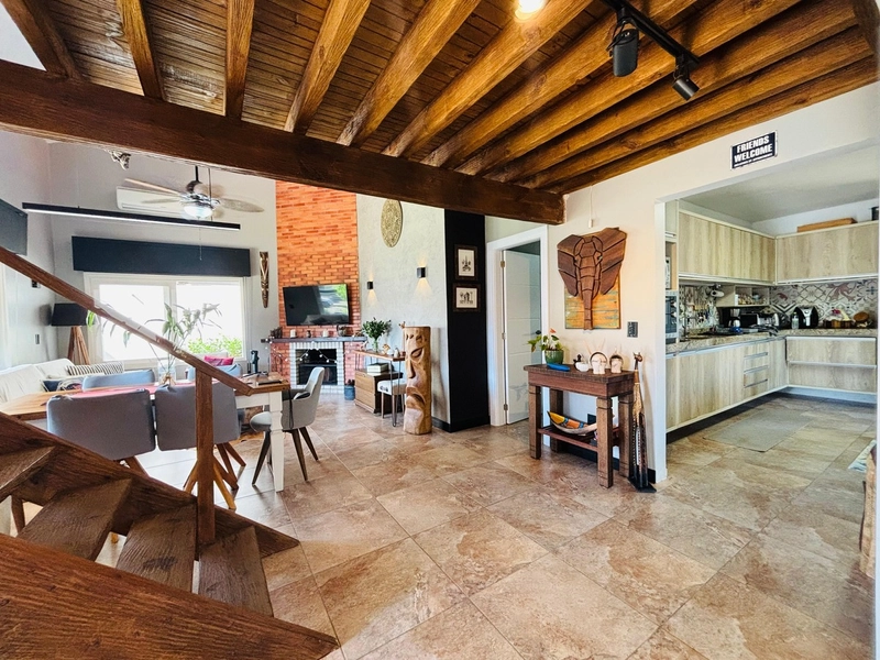 Excelente Casa à venda no centro da praia de Xangri-lá: 13ª foto da galeria de imagens do imóvel