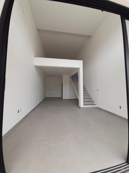 Lojas Novas e prontas, com 80m² excelente localização para seu negócio: 13ª foto da galeria de imagens do imóvel