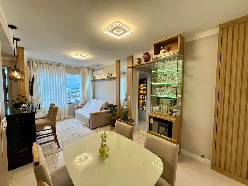 Apartamento de 2 dormitórios, mobiliado, Zona Nova de Capão da Canoa.: 3ª foto da galeria de imagens do imóvel