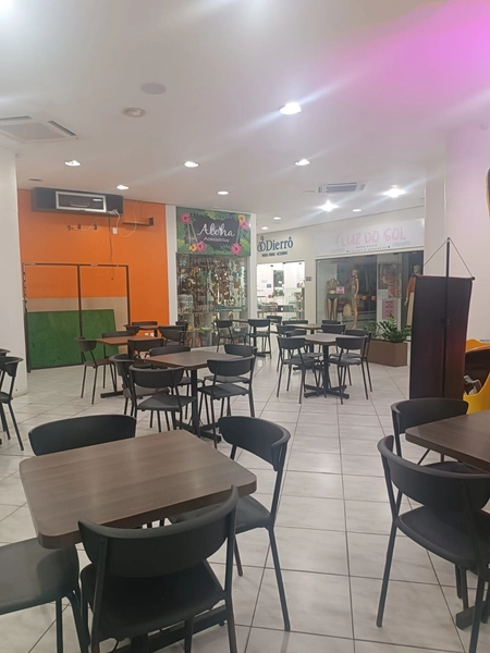 Loja comercial localizada no Shopping Sunset Boulevard no centro de Ca: 3ª foto da galeria de imagens do imóvel