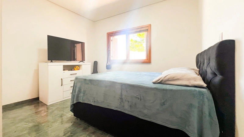 CASA À VENDA NO CAPÃO NOVO VILLAGE: 10ª foto da galeria de imagens do imóvel