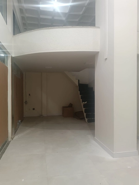 Loja com 32m²e mezanino ótima localização Shopping Lynemar: 13ª foto da galeria de imagens do imóvel
