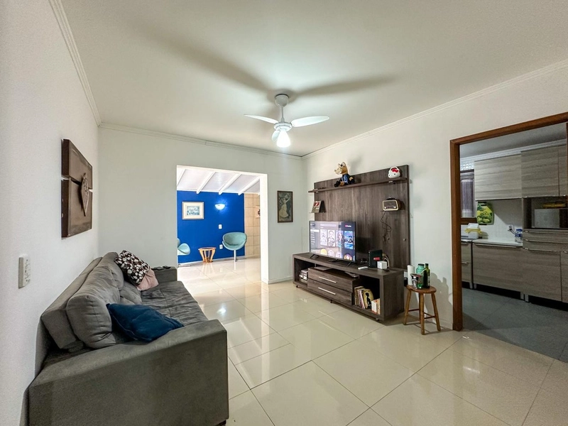 Apartamento de 2 dormitórios, s/ box, terraço em L, Centro, Capão: 2ª foto da galeria de imagens do imóvel