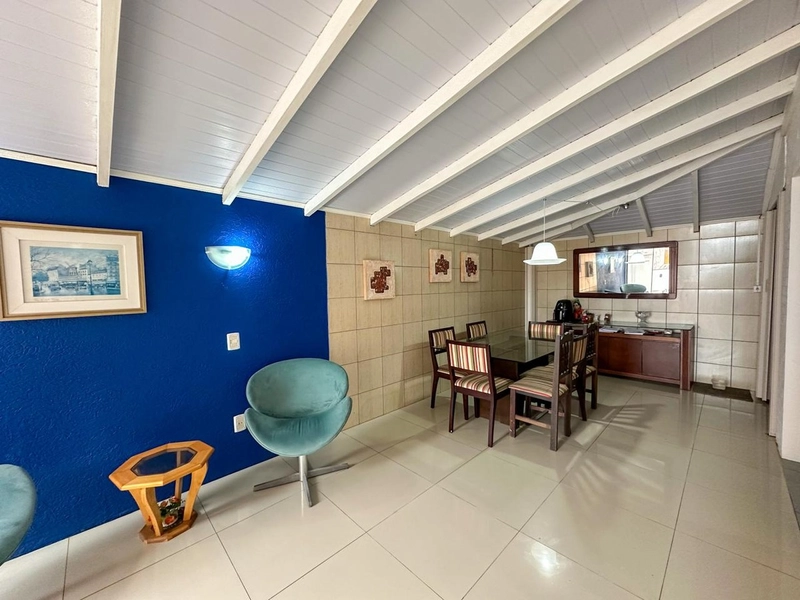 Apartamento de 2 dormitórios, s/ box, terraço em L, Centro, Capão: 3ª foto da galeria de imagens do imóvel