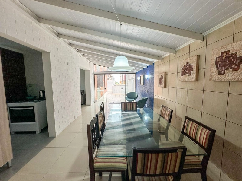 Apartamento de 2 dormitórios, s/ box, terraço em L, Centro, Capão: 7ª foto da galeria de imagens do imóvel